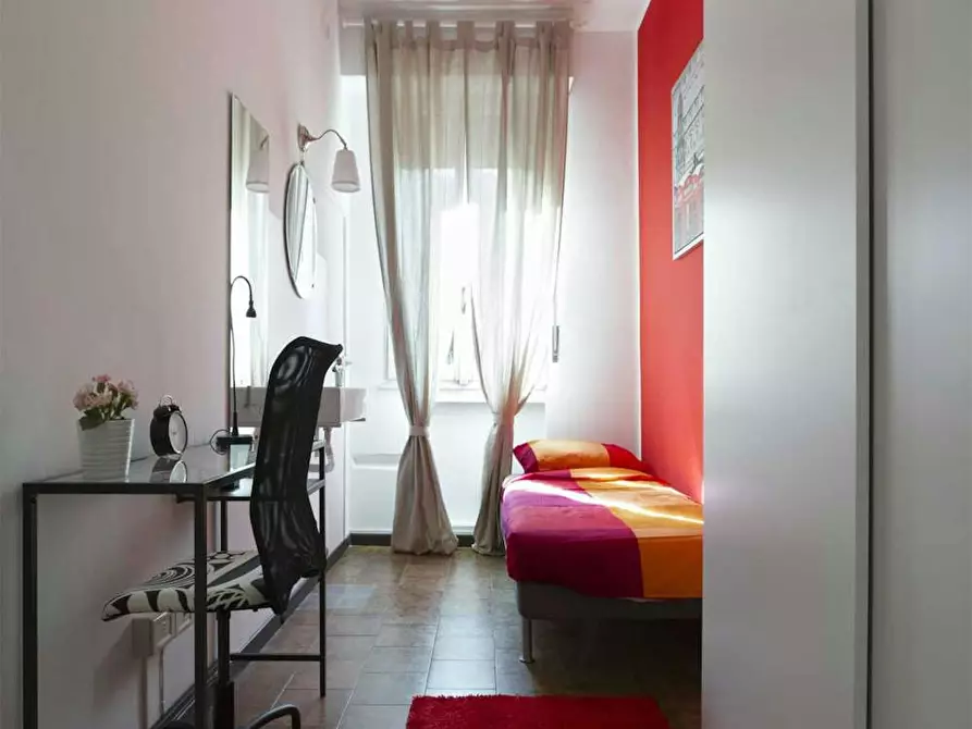 Immagine 2 di Camera in affitto  in Via Salvatore Barzilai a Milano