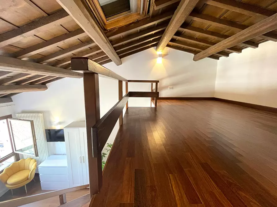 Immagine 8 di Camera in affitto  in Via del Santo a Padova