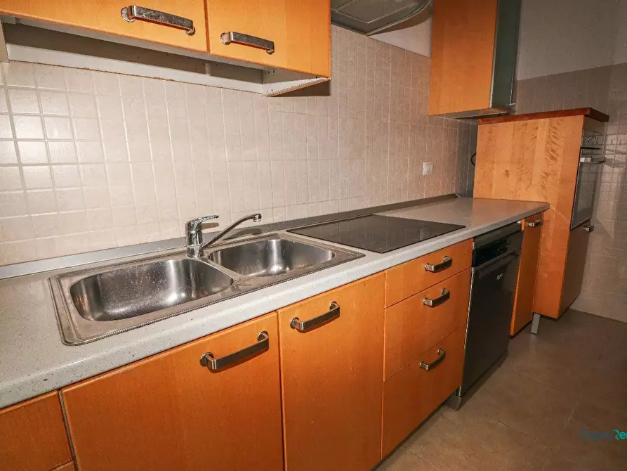 Immagine 5 di Camera in affitto  in Via Jan Palach a Milano