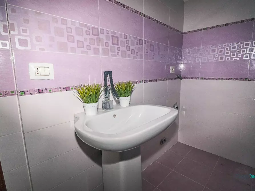 Immagine 9 di Camera in affitto  in Via Jan Palach a Milano