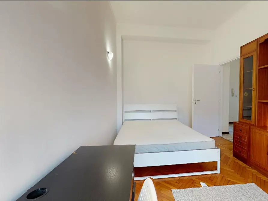 Immagine 1 di Camera in affitto  in Via della Moscova a Milano