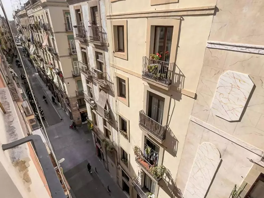 Immagine 9 di Camera in affitto  in Carrer de Valldonzella a Barcelona