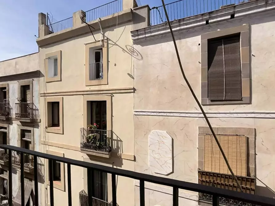 Immagine 8 di Camera in affitto  in Carrer de Valldonzella a Barcelona