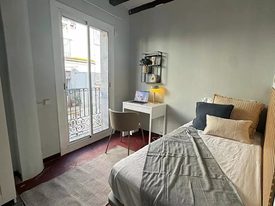 Immagine 1 di Camera in affitto  in Carrer de Ferlandina a Barcelona