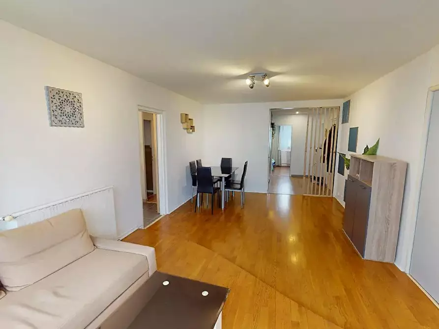Immagine 8 di Camera in affitto  in Avenue Marie Reynoard a Grenoble