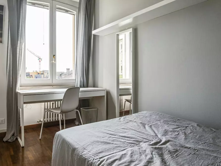 Immagine 3 di Camera in affitto  in Piazza Umanitaria a Milano