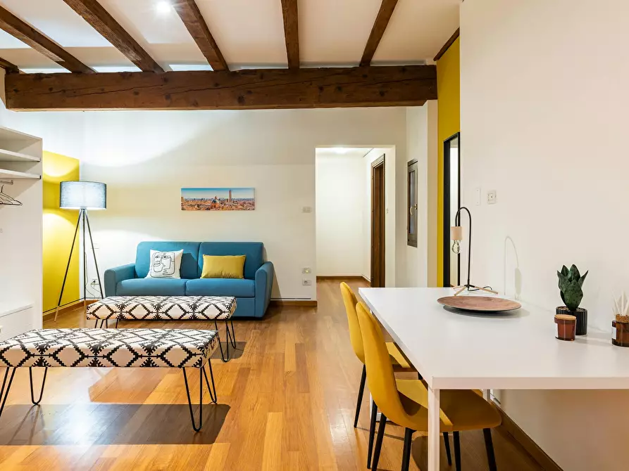 Immagine 8 di Appartamento in affitto  in Strada Maggiore a Bologna