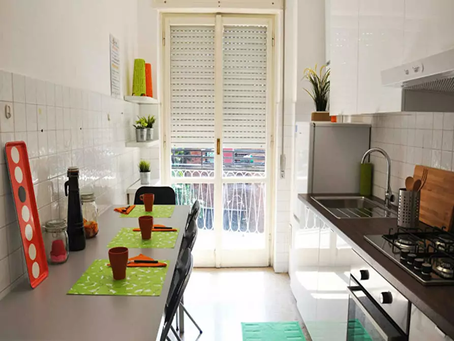 Immagine 8 di Camera in affitto  in Via Carlo Pisacane a Milano