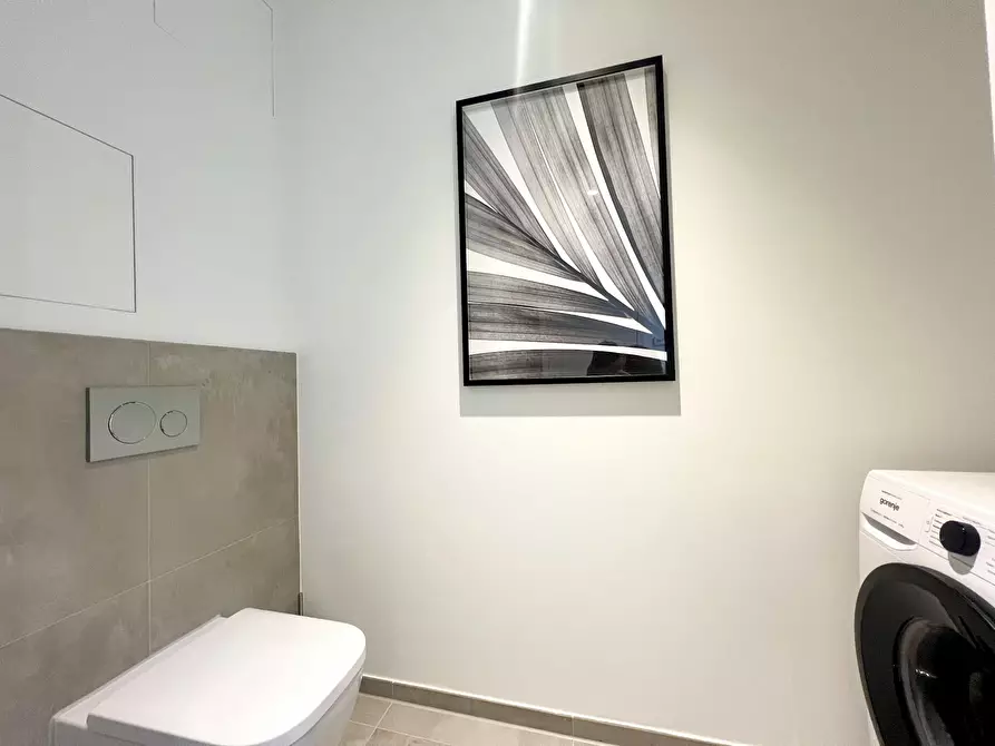 Immagine 5 di Appartamento in affitto  in Lucy-Borchardt-Straße a Hamburg Hamburg-Altstadt