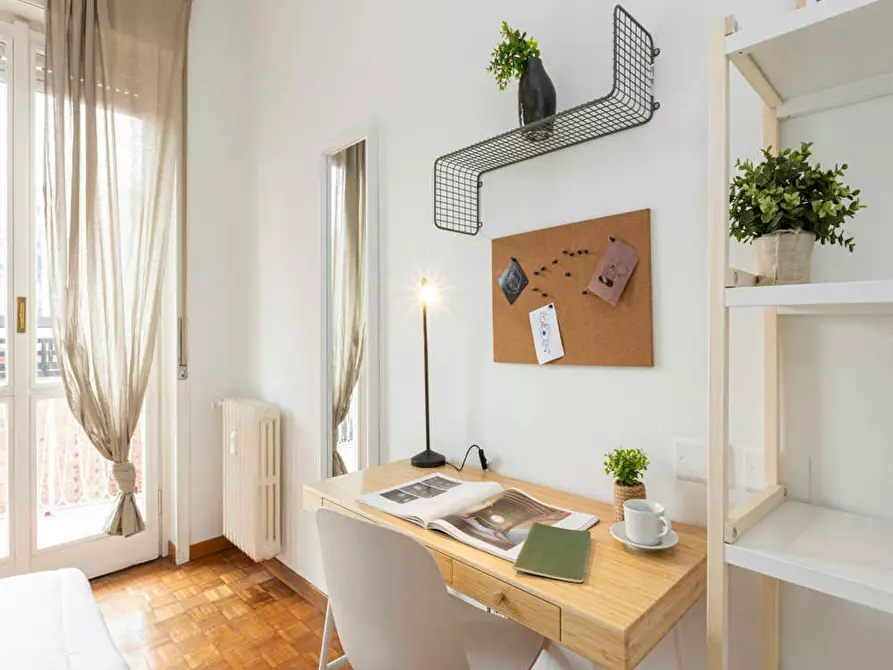 Immagine 8 di Camera in affitto  in Via Carlo Pisacane a Milano