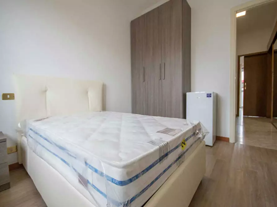 Immagine 2 di Camera in affitto  in Via Adeodato Ressi a Milano