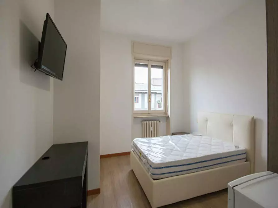 Immagine 3 di Camera in affitto  in Via Adeodato Ressi a Milano