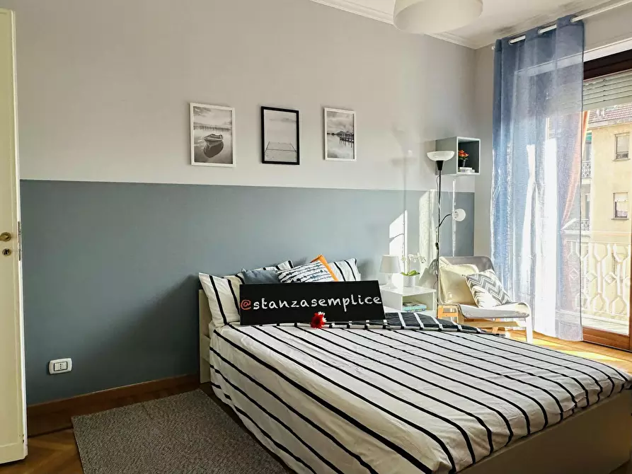 Immagine 3 di Camera in affitto  in Via Piobesi a Torino