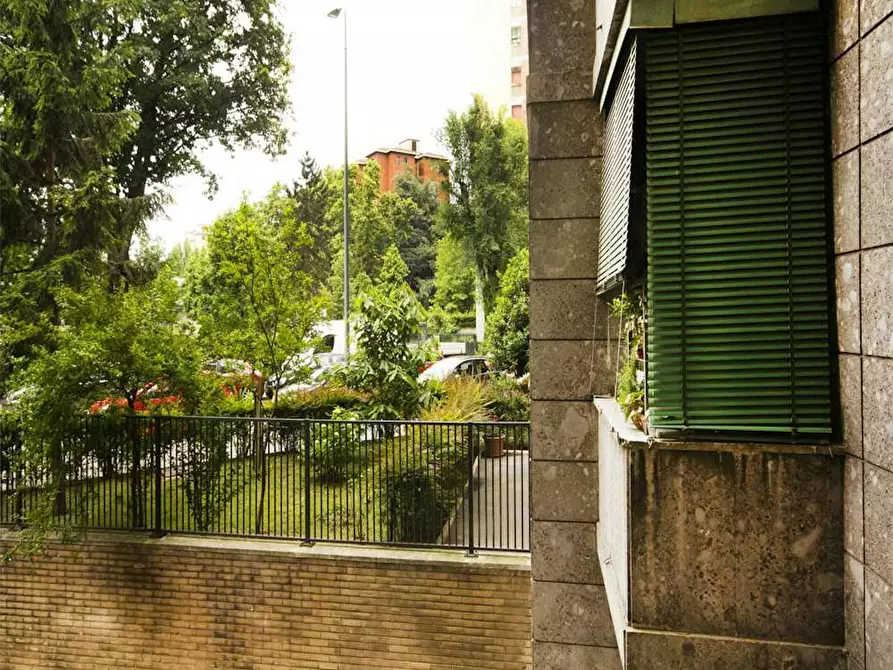 Immagine 8 di Camera in affitto  in Via Salvatore Barzilai a Milano