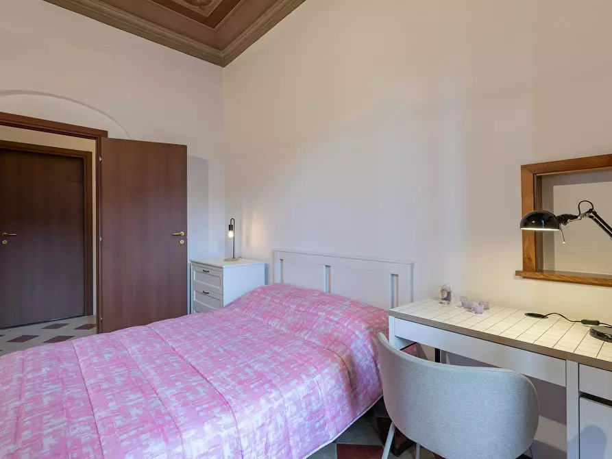 Immagine 2 di Camera in affitto  in Viale Francesco Petrarca a Firenze