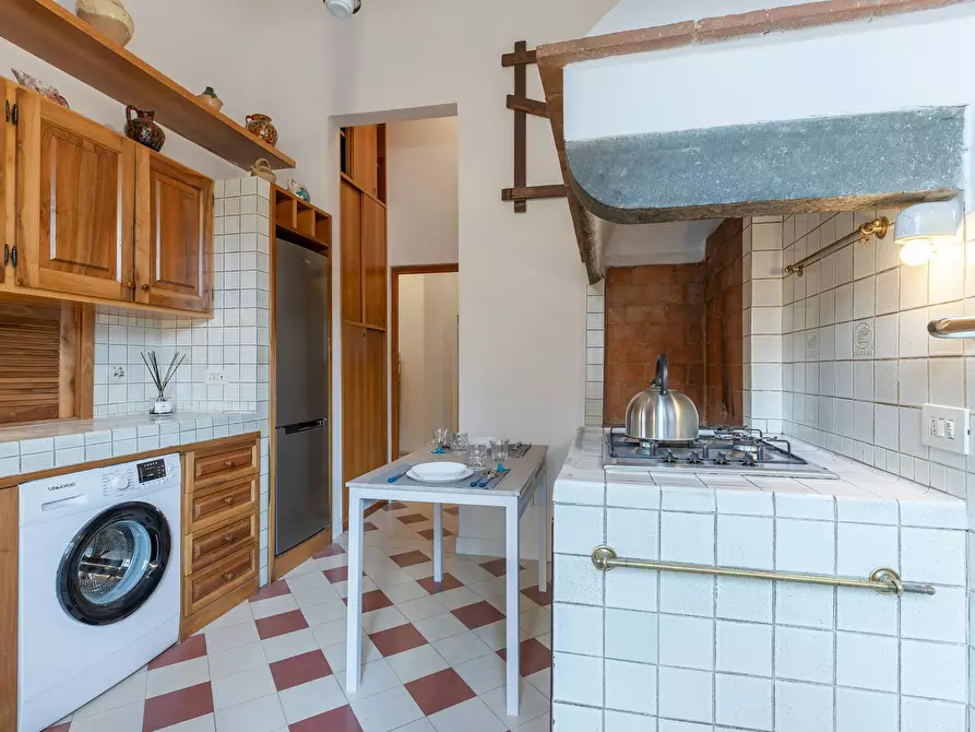 Immagine 8 di Camera in affitto  in Viale Francesco Petrarca a Firenze