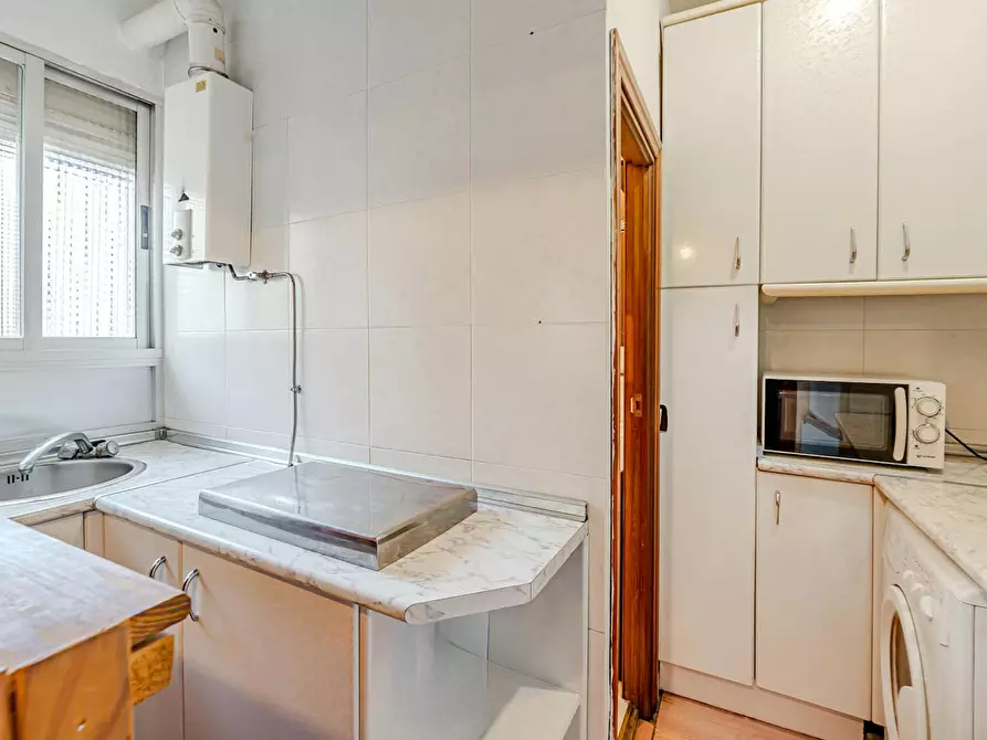 Immagine 2 di Appartamento in affitto  in Calle de Manuel Maroto a Madrid