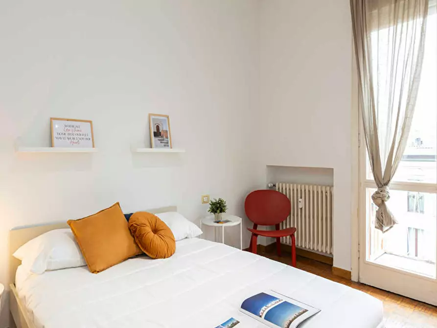 Immagine 5 di Camera in affitto  in Via Carlo Pisacane a Milano