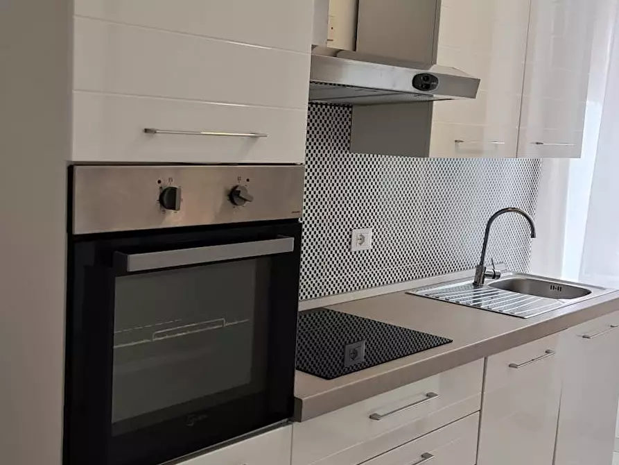 Immagine 4 di Appartamento in affitto  in Via Cesare de Lollis a Roma
