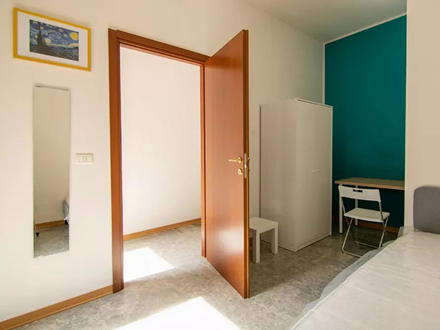 Immagine 4 di Camera in affitto  in Viale Giuseppe Barilli Quirico Filopanti a Bologna