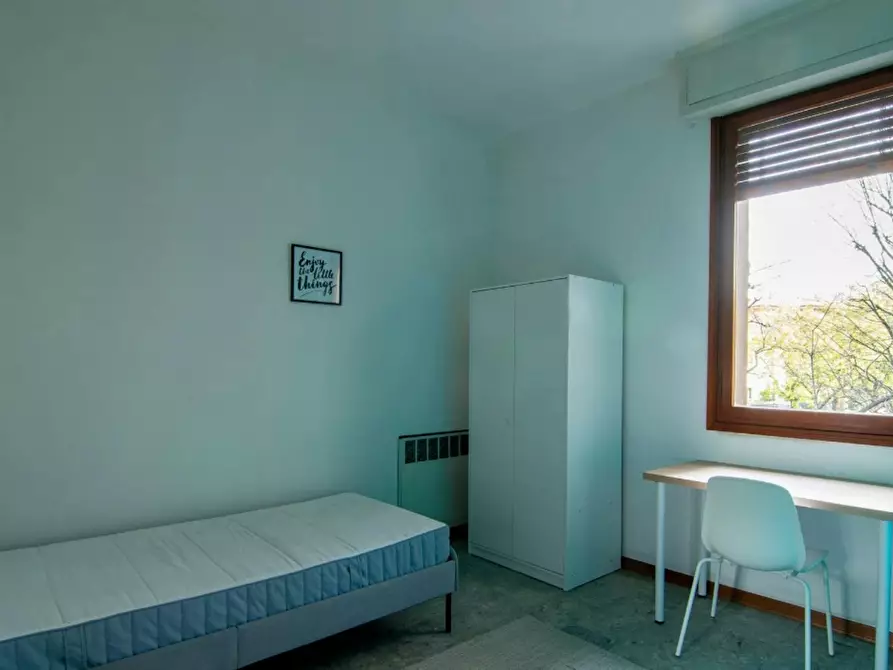 Immagine 2 di Camera in affitto  in Viale Giuseppe Barilli Quirico Filopanti a Bologna