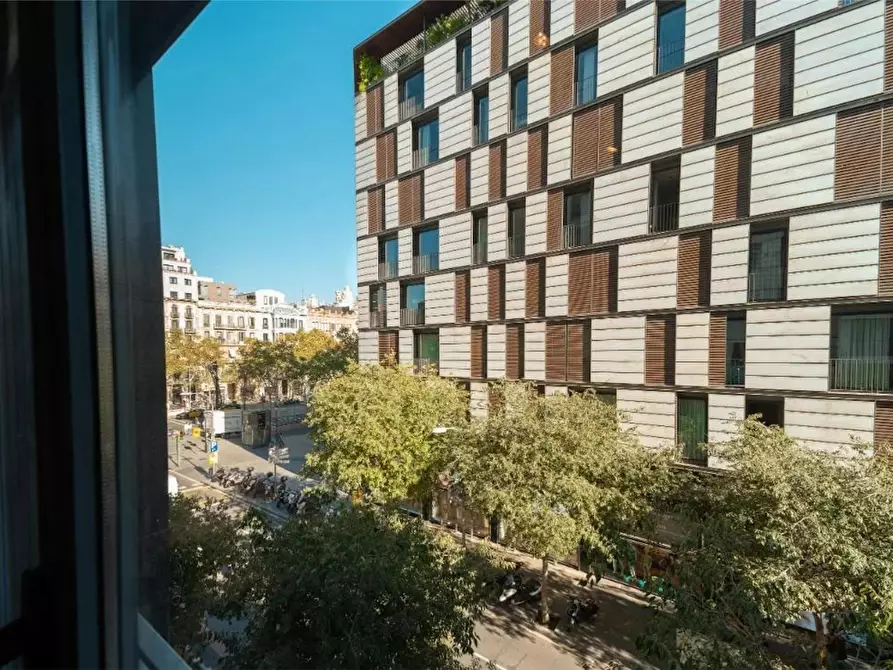 Immagine 4 di Camera in affitto  in Carrer del Rosselló a Barcelona