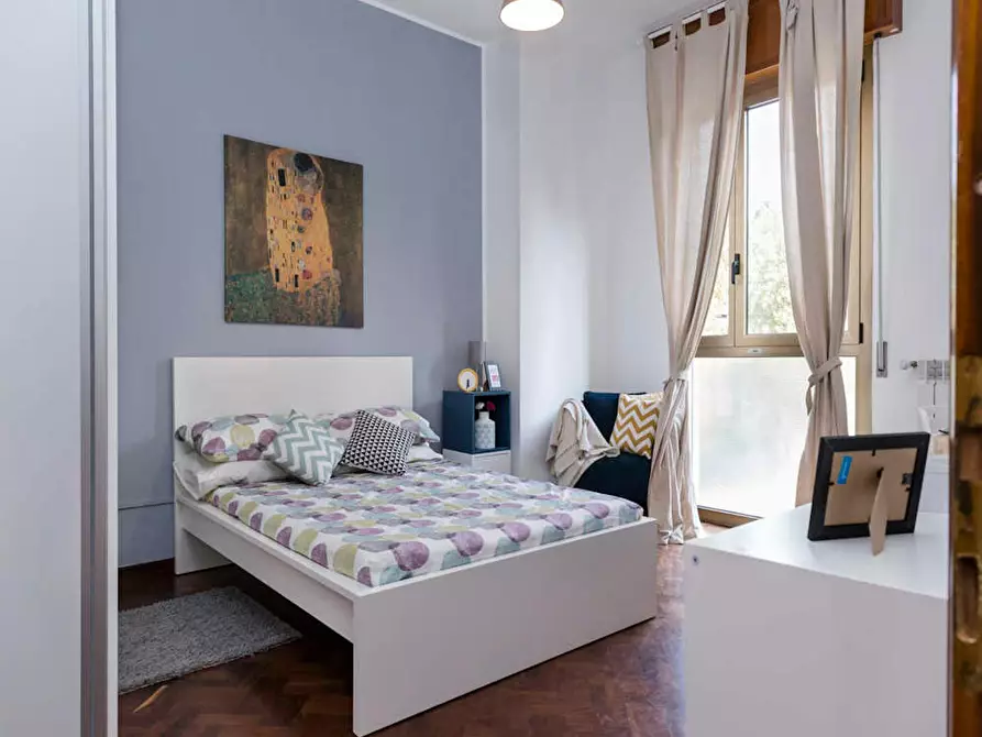 Immagine 6 di Camera in affitto  in Viale Giovanni Vicini a Bologna