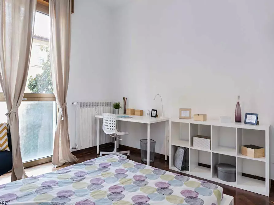 Immagine 3 di Camera in affitto  in Viale Giovanni Vicini a Bologna