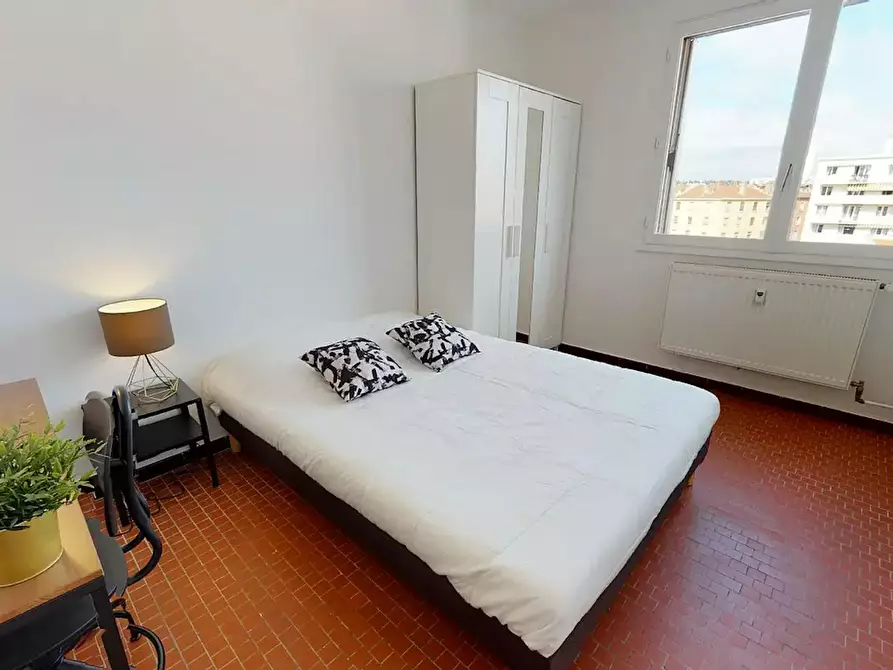 Immagine 3 di Camera in affitto  in Place Wilson a Villeurbanne