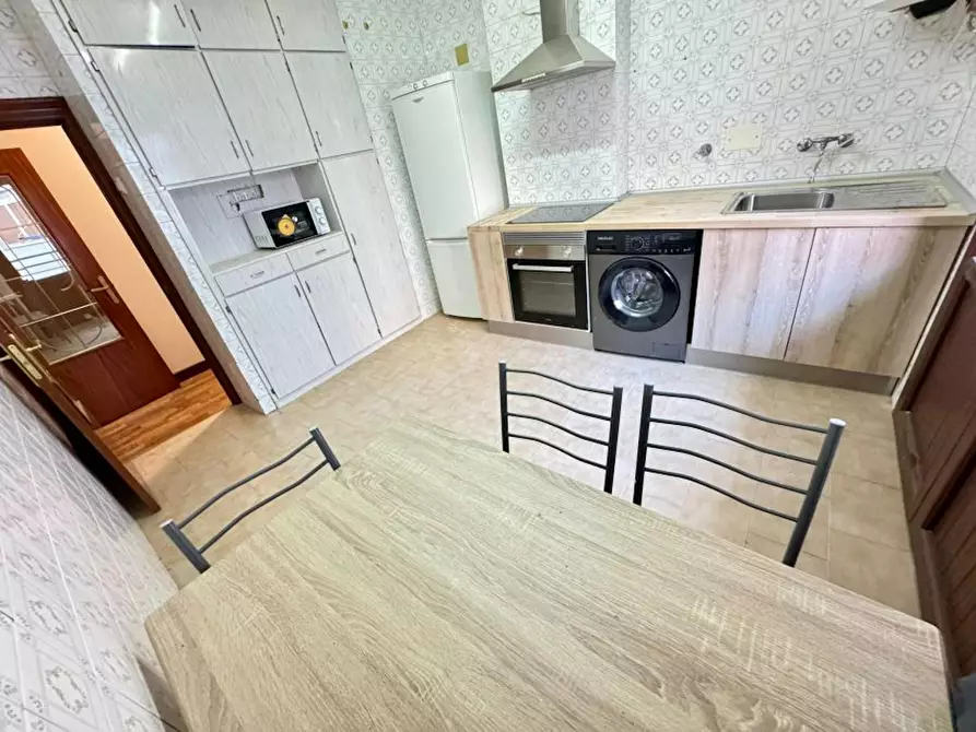 Immagine 8 di Camera in affitto  in Calixto Leguina Kalea a Bilbao