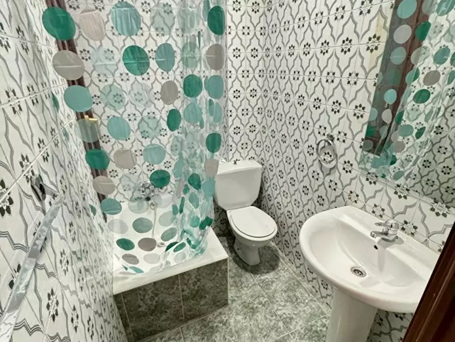 Immagine 4 di Camera in affitto  in Calixto Leguina Kalea a Bilbao