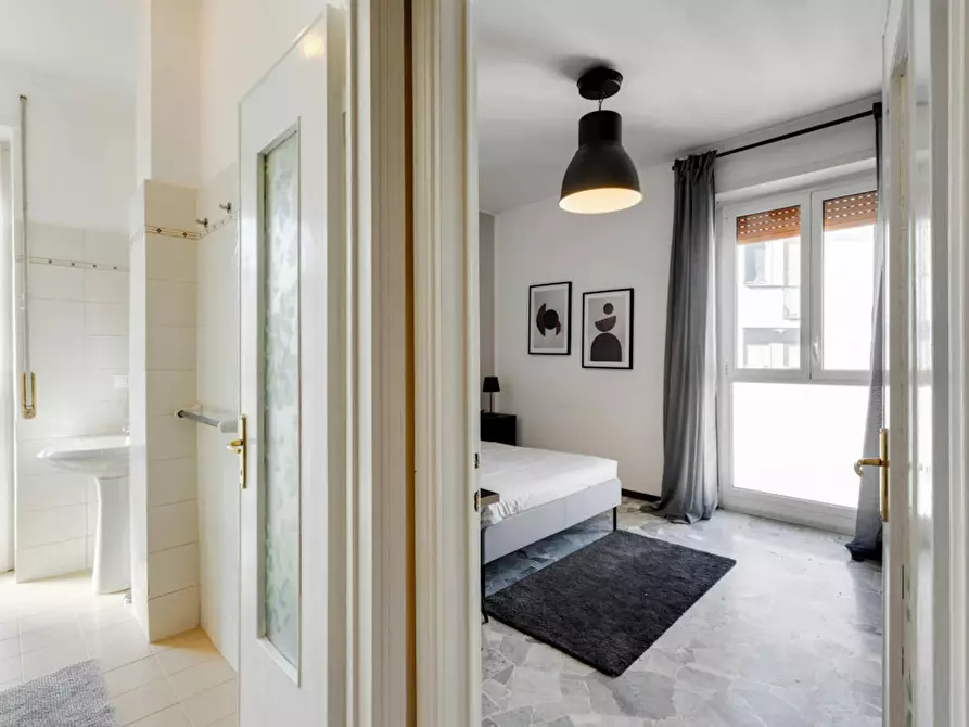 Immagine 6 di Camera in affitto  in Piazza Geremia Bonomelli a Milano