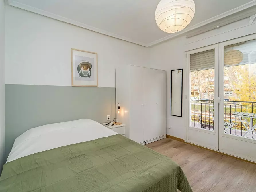 Immagine 1 di Camera in affitto  in Paseo del Cauce a Valladolid