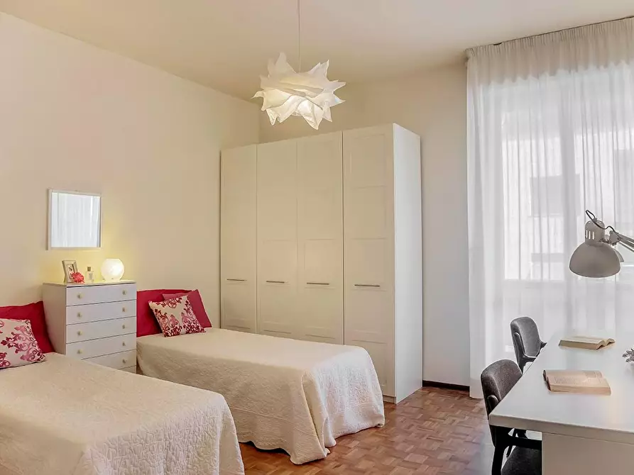 Immagine 2 di Camera condivisa in affitto  in Via del Ponte alle Mosse a Firenze