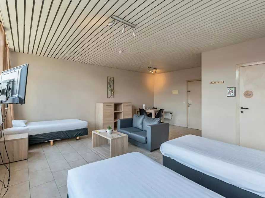 Immagine 5 di Appartamento in affitto  in Rue Jolly a Schaerbeek
