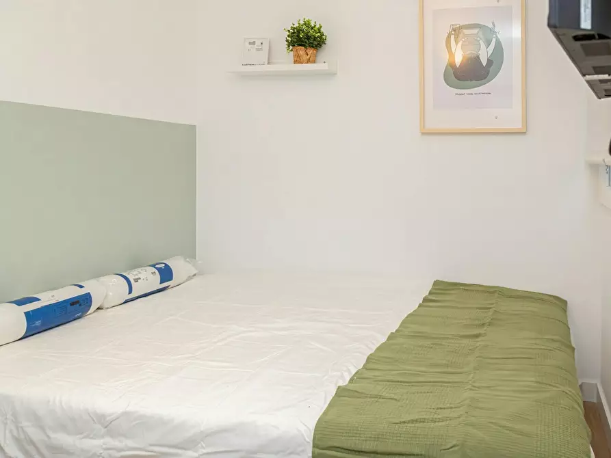 Immagine 1 di Camera in affitto  in Calle de Quinto de Ebro a Zaragoza