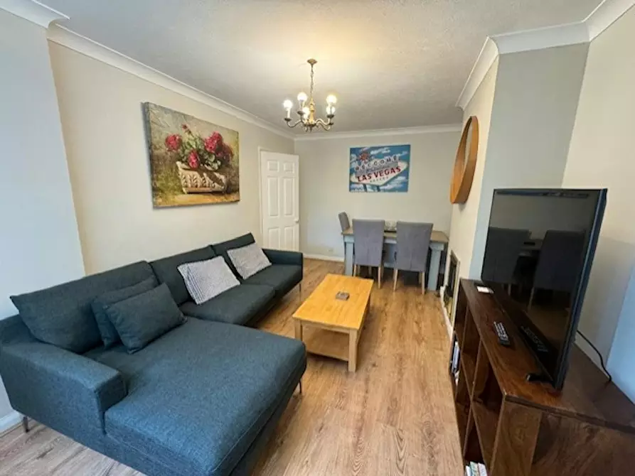 Immagine 4 di Appartamento in affitto  in Overton Road a Sutton