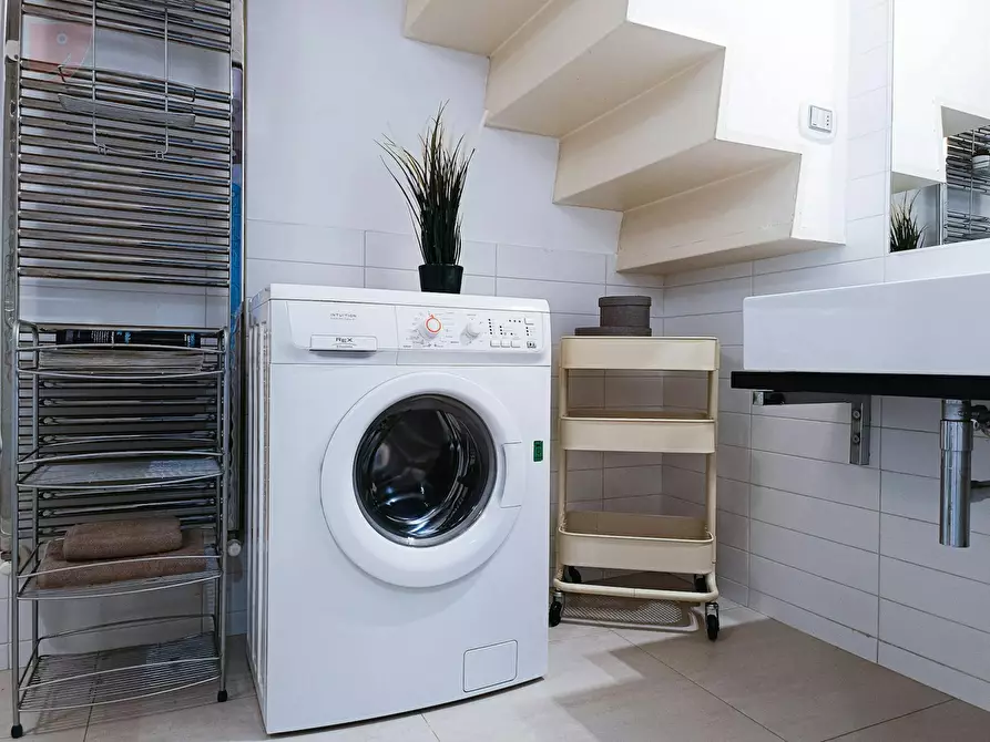 Immagine 10 di Appartamento in affitto  in Via Alessandro Manzoni a Trento