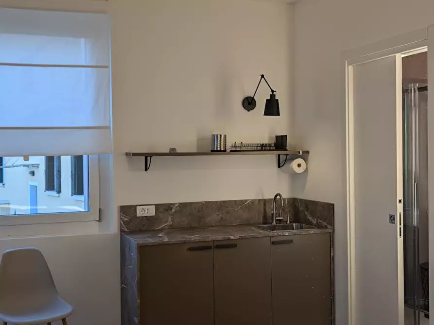 Immagine 8 di Camera in affitto  in Via Rosolino Pilo a Padova