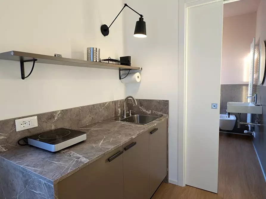 Immagine 7 di Camera in affitto  in Via Rosolino Pilo a Padova