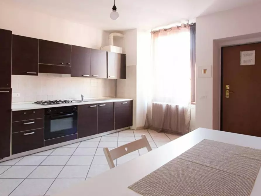 Immagine 3 di Camera condivisa in affitto  in Piazzale Susa a Milano