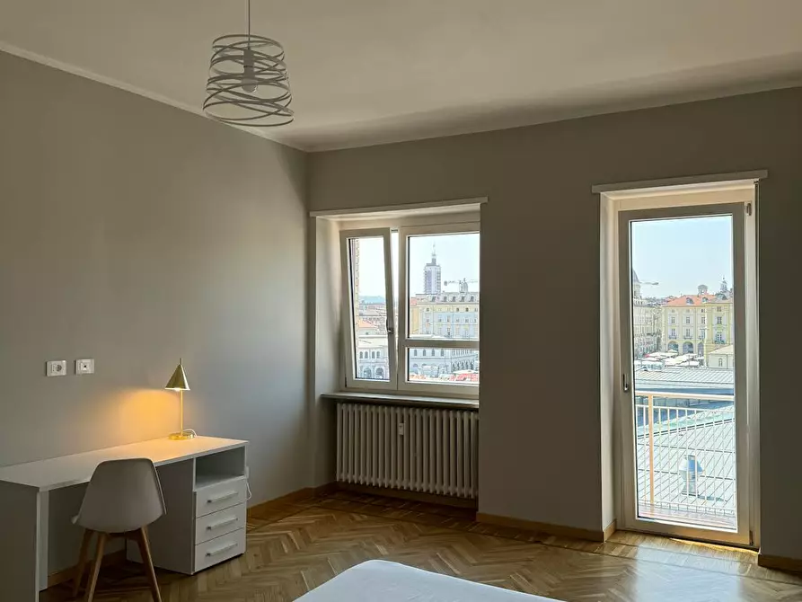 Immagine 6 di Camera in affitto  in Piazza della Repubblica a Torino