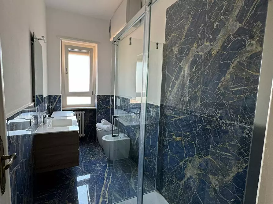 Immagine 10 di Camera in affitto  in Piazza della Repubblica a Torino