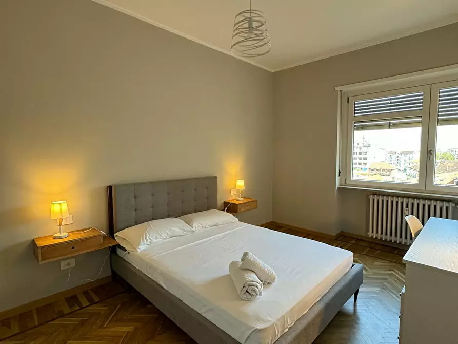 Immagine 4 di Camera in affitto  in Piazza della Repubblica a Torino