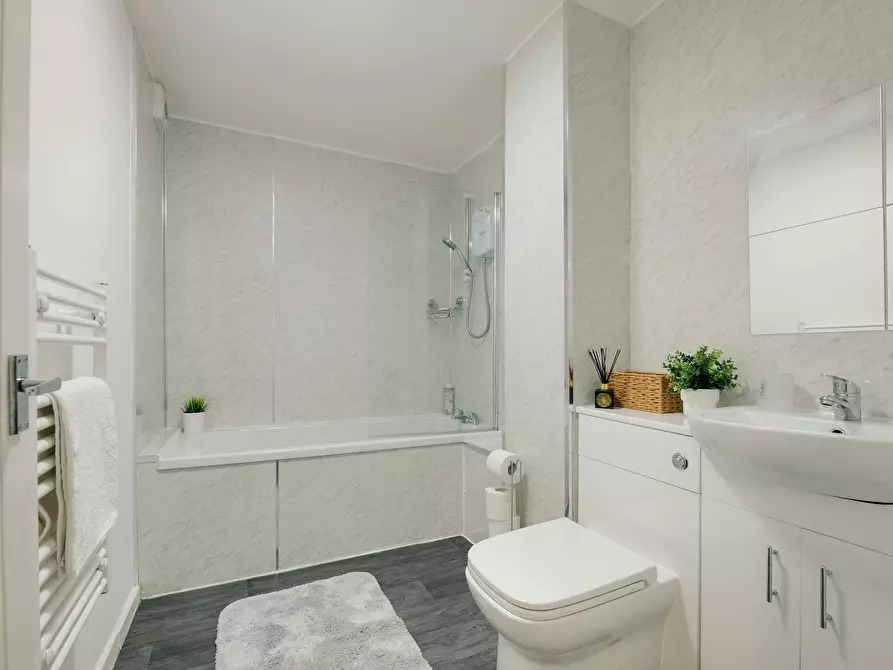 Immagine 6 di Appartamento in affitto  in Charlotte Mews a 