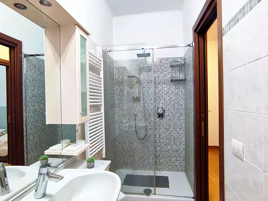 Immagine 10 di Appartamento in affitto  in Piazza Rosa Scolari a Milano