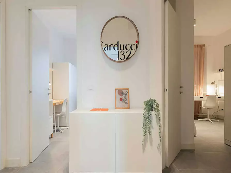 Immagine 9 di Camera in affitto  in Piazza Carducci a Torino