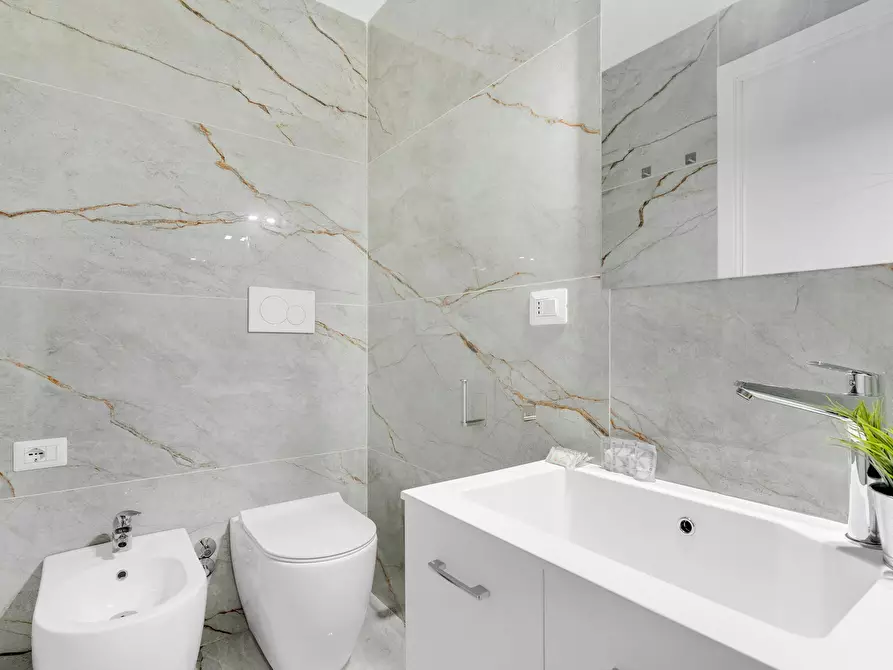 Immagine 5 di Appartamento in affitto  in Via Termopili a Milano