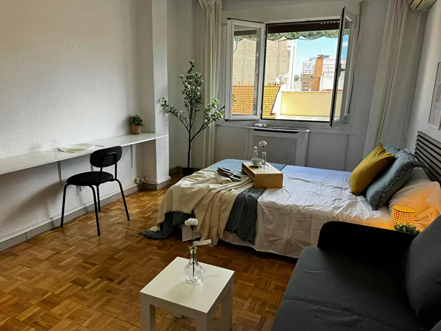 Immagine 8 di Camera in affitto  in Calle de Lérida a Madrid