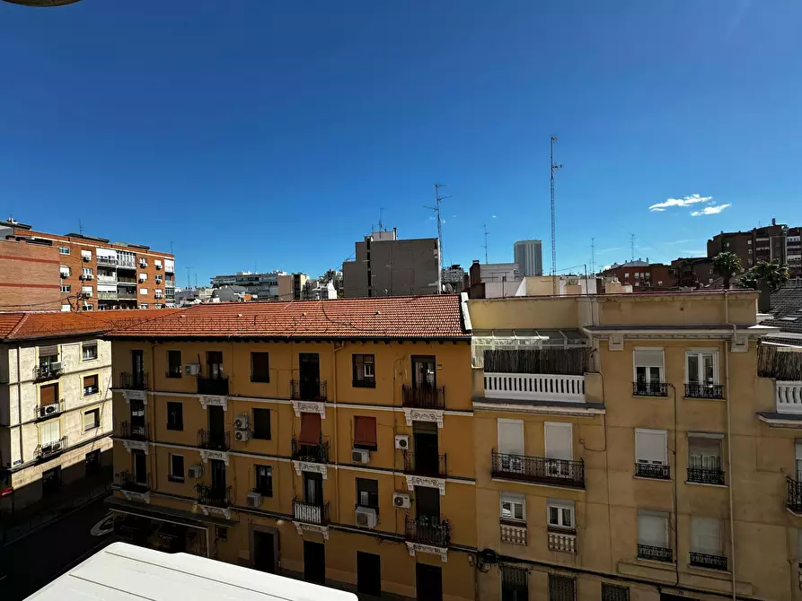 Immagine 5 di Camera in affitto  in Calle de Lérida a Madrid